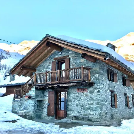 Chalet Mountain Adventures - Affitti Brevi Italia